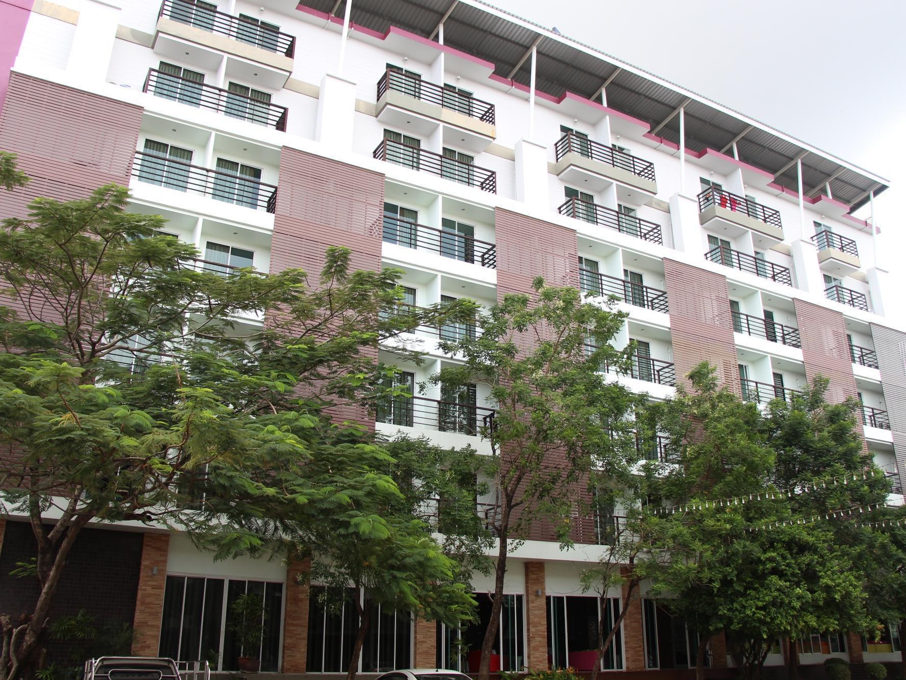 Twin Hotel Phuket Екстериор снимка